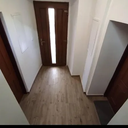 Zeleznohorske U Secskeho Zamku *